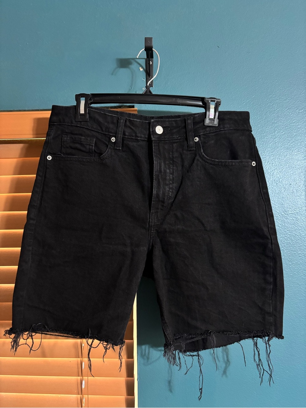 Old Navy Black Denim Shorts Frayed Hem (Size 12)